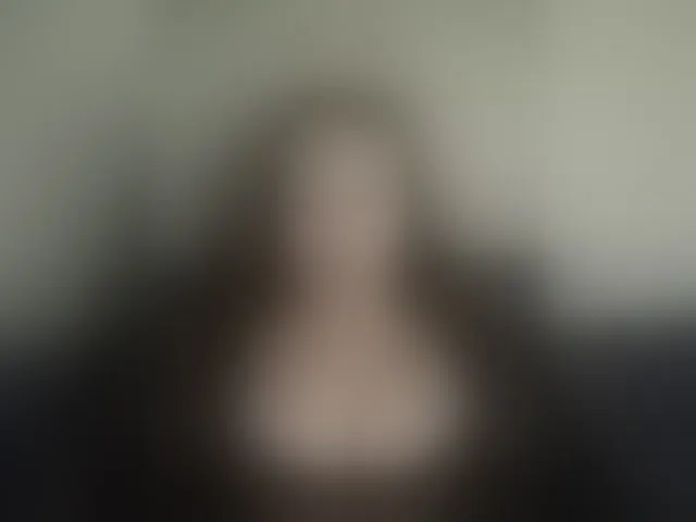 Live sex webcam photo for Arina979797 #293381172
