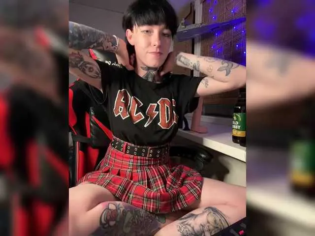 Live sex webcam photo for ArinaTheKink #290654628