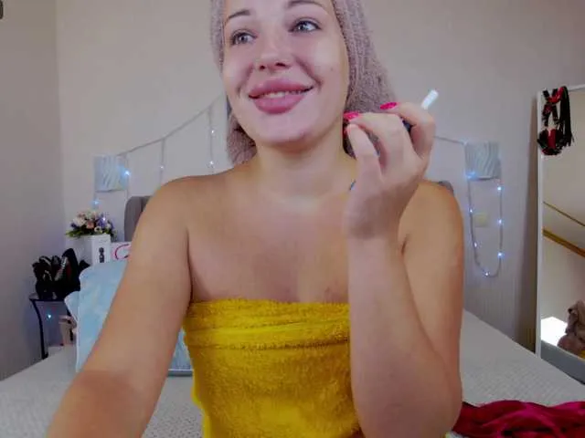 Live sex webcam photo for ArinkaAstahova #275882659