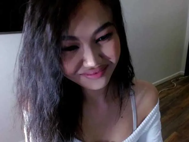 Live sex webcam photo for Arinxxo #288043731