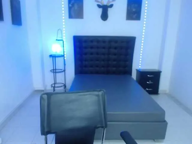 Live sex webcam photo for ArletteMonroe #274045766