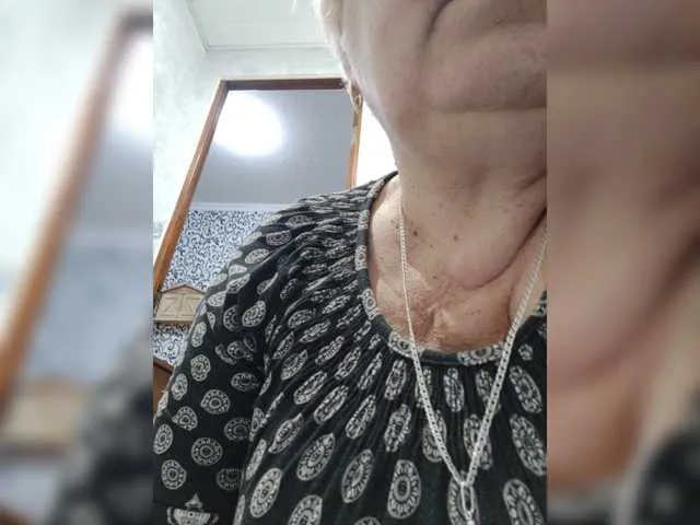 Live sex webcam photo for Arlisaac #273063294