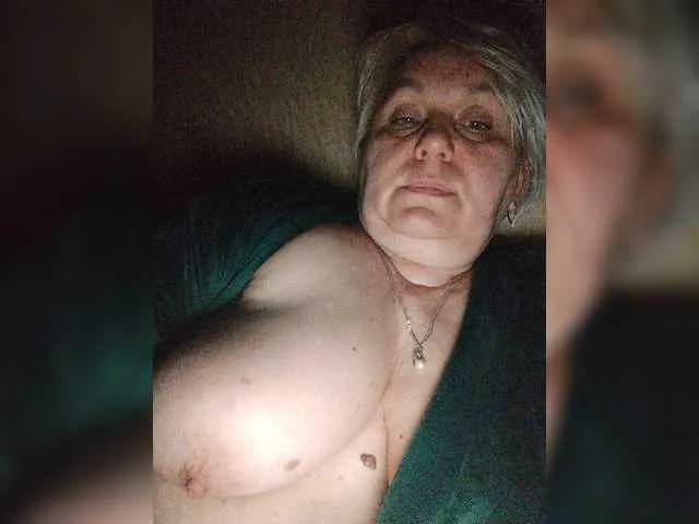 Live sex webcam photo for Arlisaac #273396481