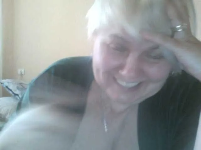 Live sex webcam photo for Arlisaac #273580533