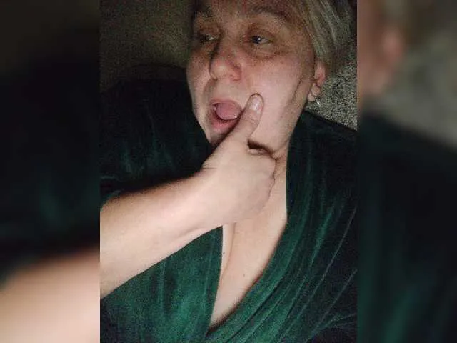 Live sex webcam photo for Arlisaac #277100356