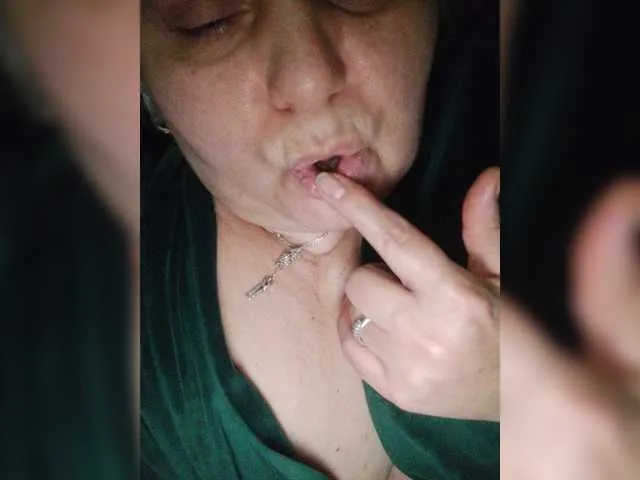 Live sex webcam photo for Arlisaac #277138980