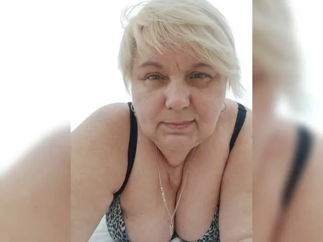 Live sex webcam photo for Arlisaac #277318494