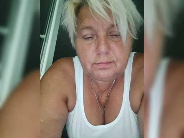 Live sex webcam photo for Arlisaac #278183414