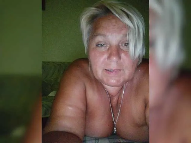 Live sex webcam photo for Arlisaac #278186879