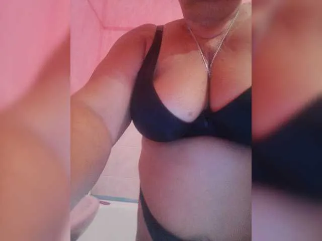 Live sex webcam photo for Arlisaac #278204546