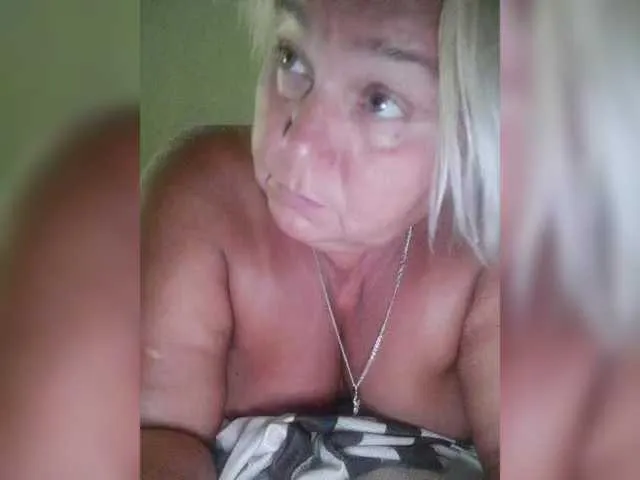 Live sex webcam photo for Arlisaac #288936044