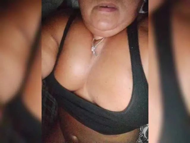 Live sex webcam photo for Arlisaac #289428523