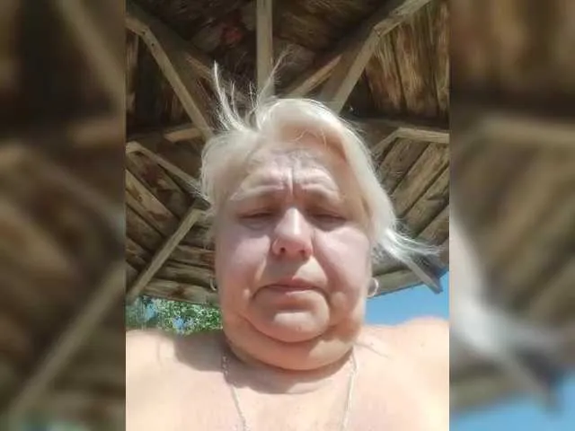 Live sex webcam photo for Arlisaac #291471268