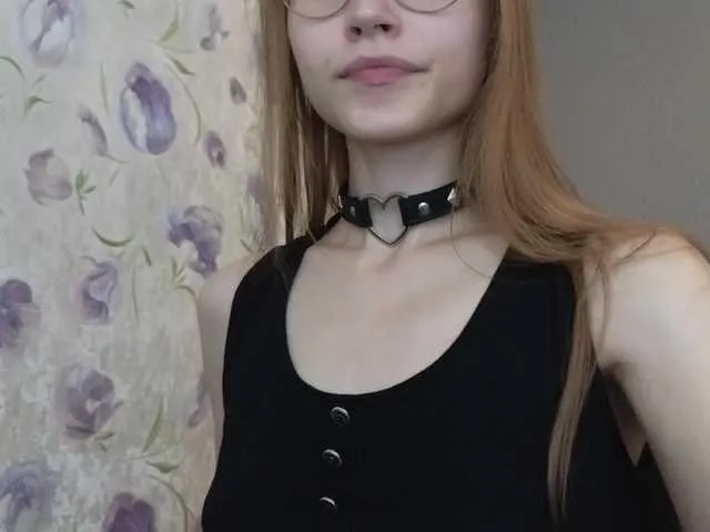 Live sex webcam photo for Armura #291501617