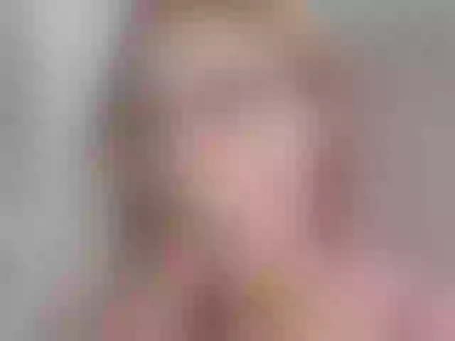 Live sex webcam photo for Armura #291537625