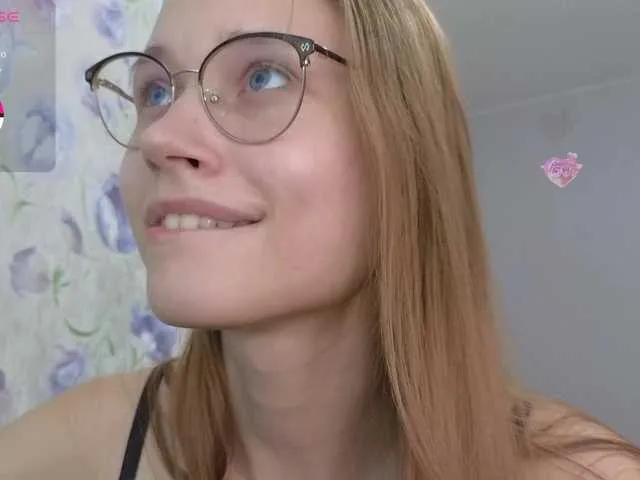 Live sex webcam photo for Armura #291562752