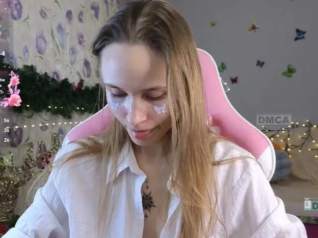 Live sex webcam photo for Armura #292593802