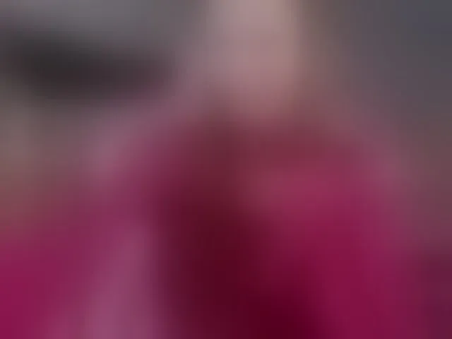Live sex webcam photo for Armura #292632426