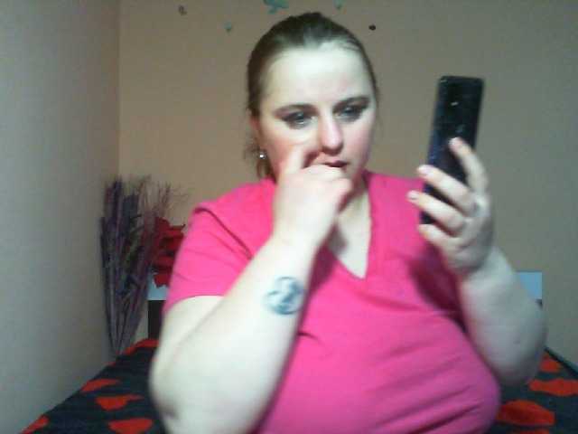 Live sex webcam photo for Arriana98 #272971133