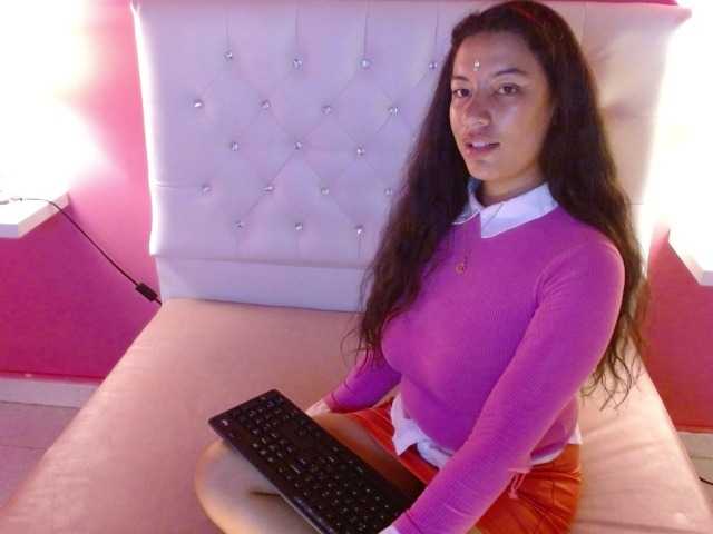 Live sex webcam photo for Artemissax #276616616