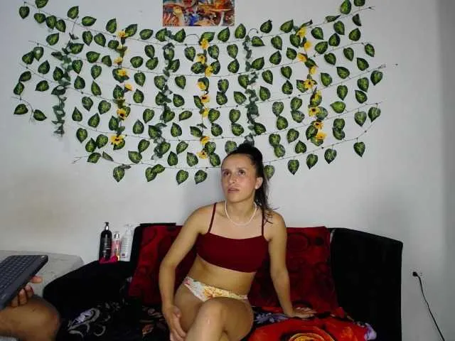 Live sex webcam photo for Arthur-mini #277796680