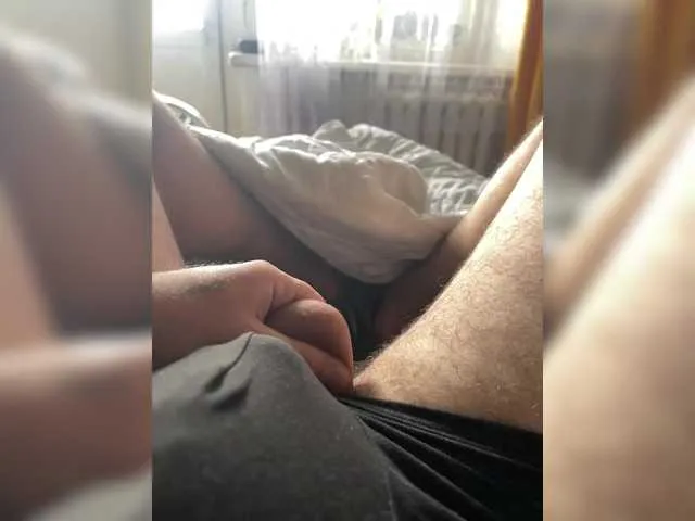 Live sex webcam photo for Artur1235 #286362706