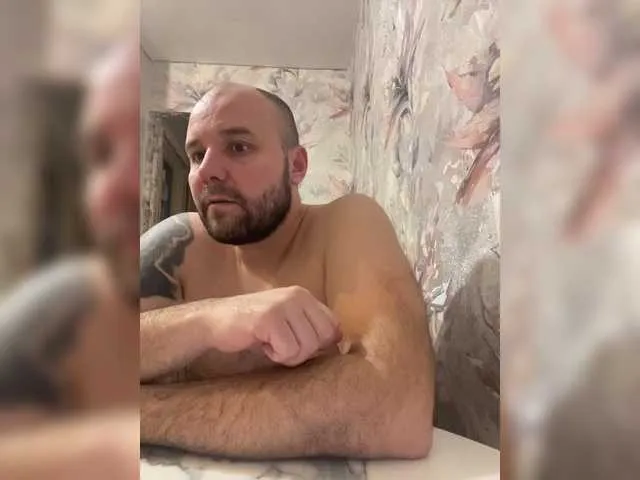 Live sex webcam photo for Artur1235 #290395366