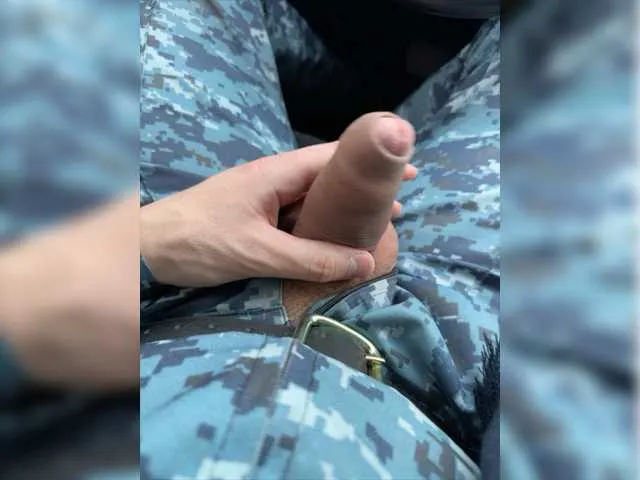 Live sex webcam photo for Arturchik186 #277775716