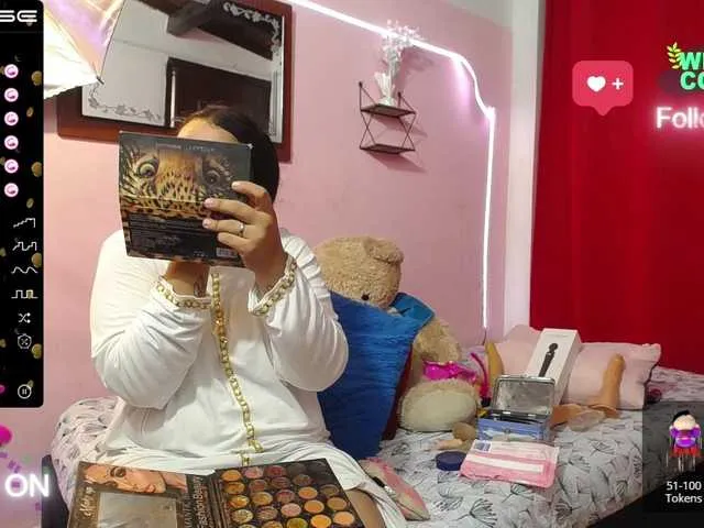 Live sex webcam photo for ArunaDhar #275698168