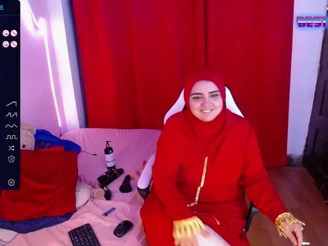 Live sex webcam photo for ArunaDhar #276139535