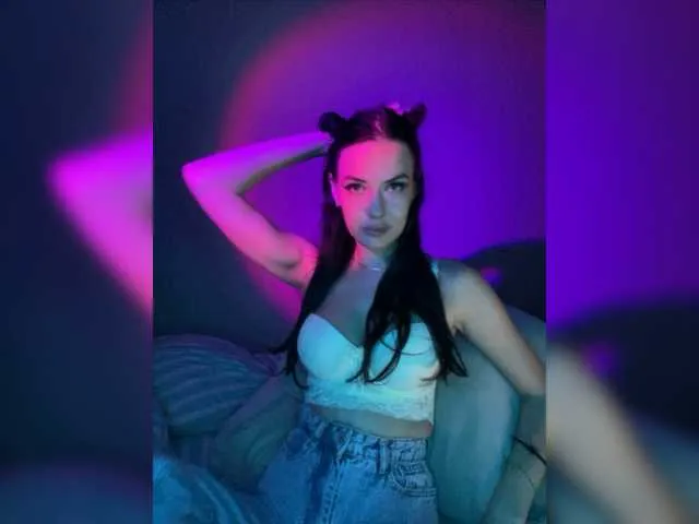 Live sex webcam photo for AryTay #276207809