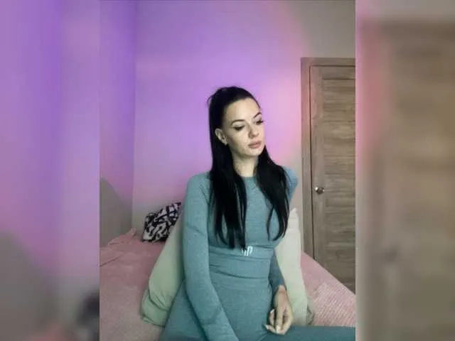 Live sex webcam photo for AryTay #276267414