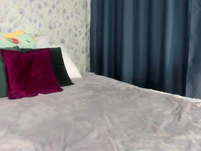 Live sex webcam photo for Arya-solar #287957933