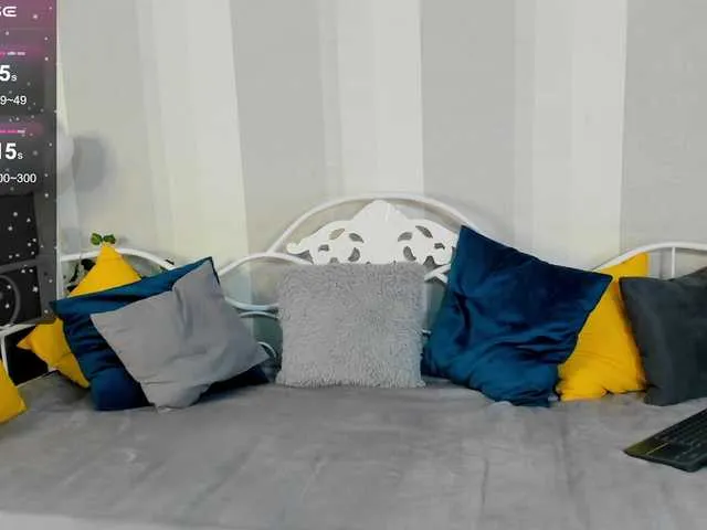 Live sex webcam photo for Arya-solar #289587436