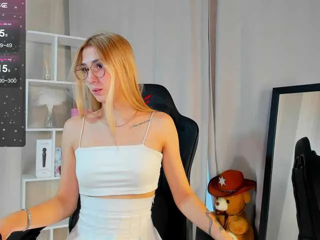 Live sex webcam photo for Arya-solar #289693332