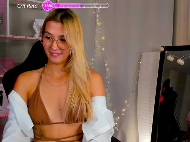 Live sex webcam photo for Arya-solar #290133272