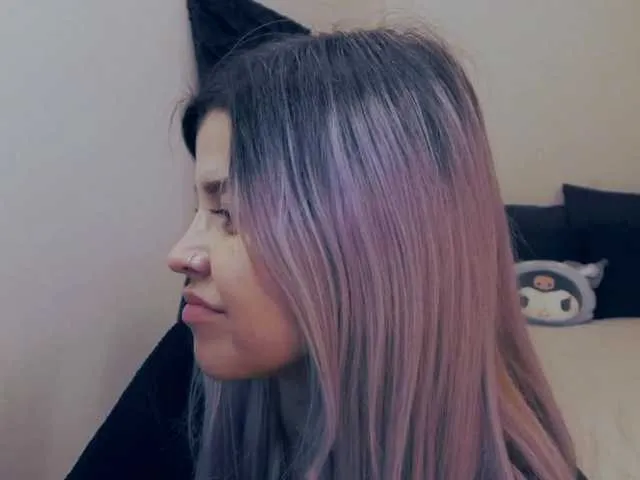 Live sex webcam photo for AryaJolie #290327232