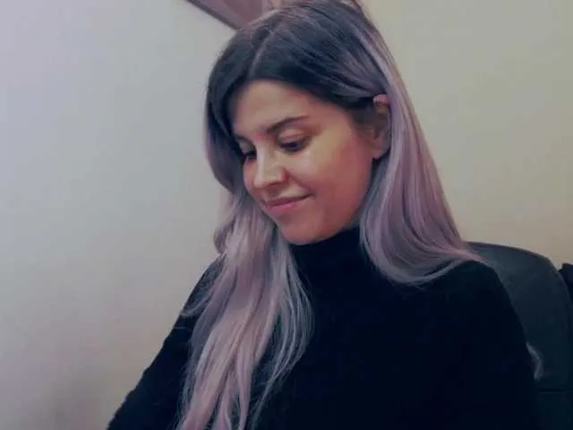 Live sex webcam photo for AryaJolie #290374438