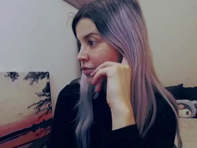 Live sex webcam photo for AryaJolie #290392956