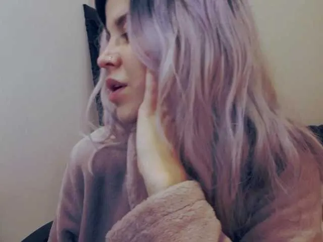 Live sex webcam photo for AryaJolie #290405810