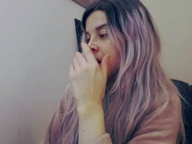 Live sex webcam photo for AryaJolie #290412868