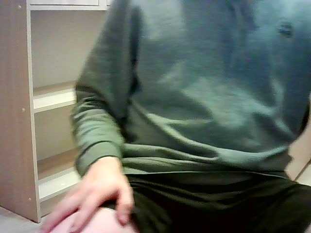 Live sex webcam photo for Asaploki #276942695