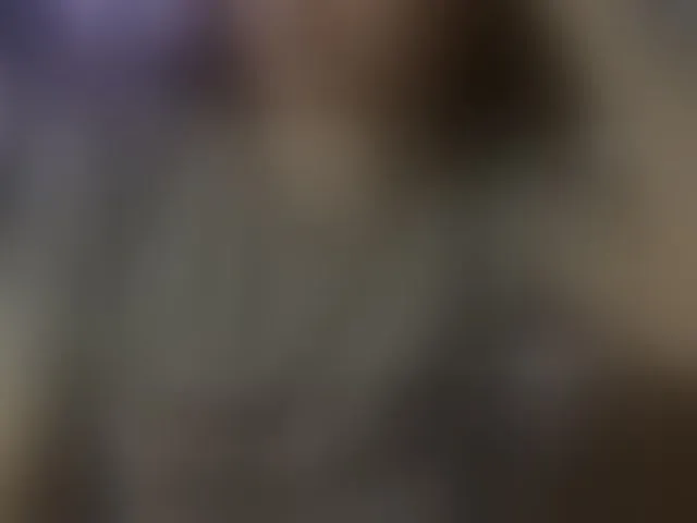 Live sex webcam photo for Asexysmile #292588259