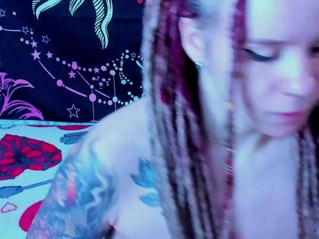 Live sex webcam photo for Ash-Destiny #290141022