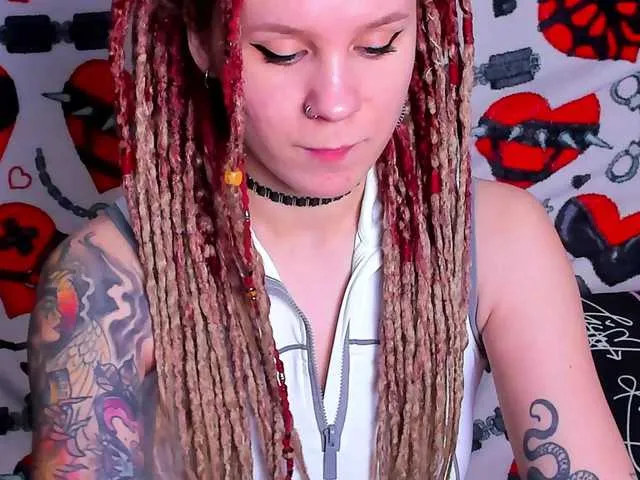 Live sex webcam photo for Ash-Destiny #290369883