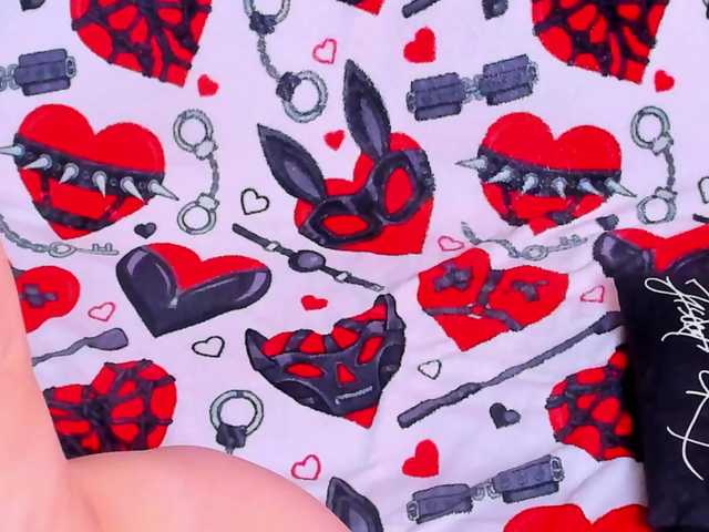 Live sex webcam photo for Ash-Destiny #290561143