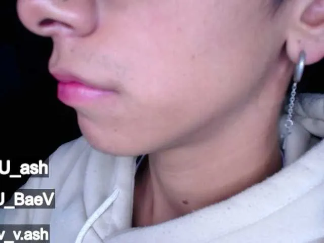 Live sex webcam photo for AshVhot #273181020