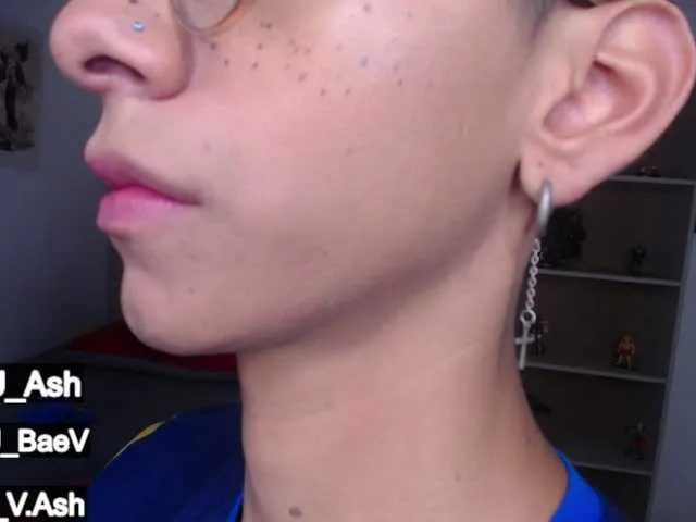 Live sex webcam photo for AshVhot #273397852