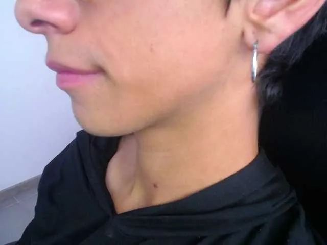 Live sex webcam photo for AshVhot #275676587