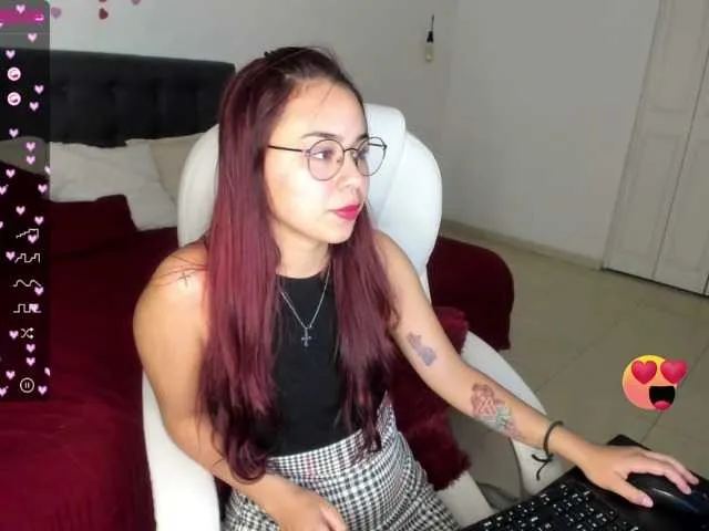 Live sex webcam photo for AshelyGirl #272506954